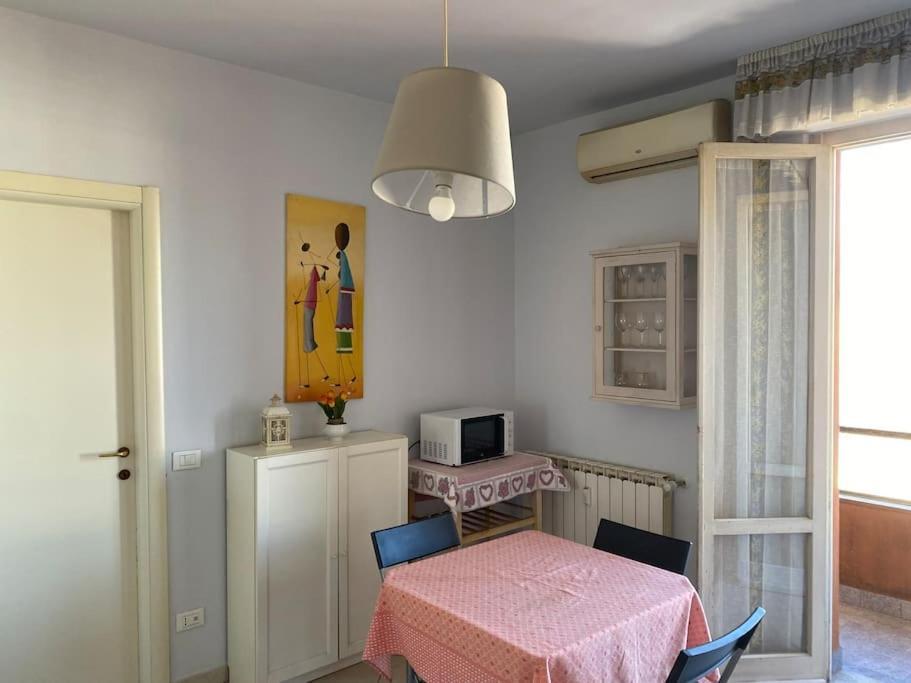 Bright Apt With Views And Terrace Florencja Zewnętrze zdjęcie